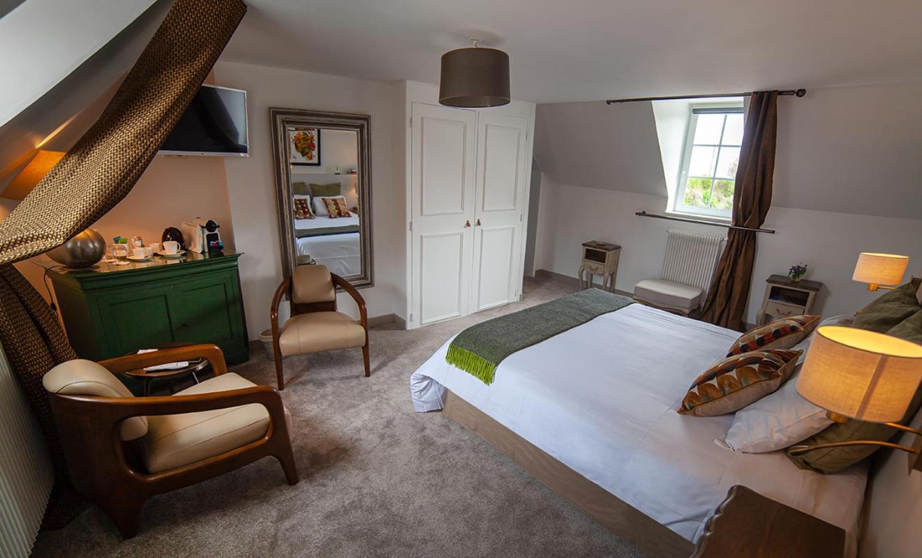 Le Colombier Bed & Breakfast Уисан Екстериор снимка